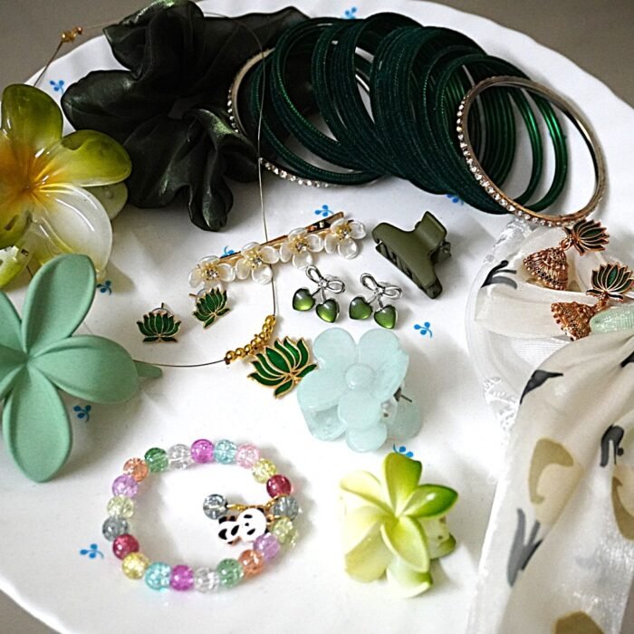 Heartfelt Treasure -Dark Green